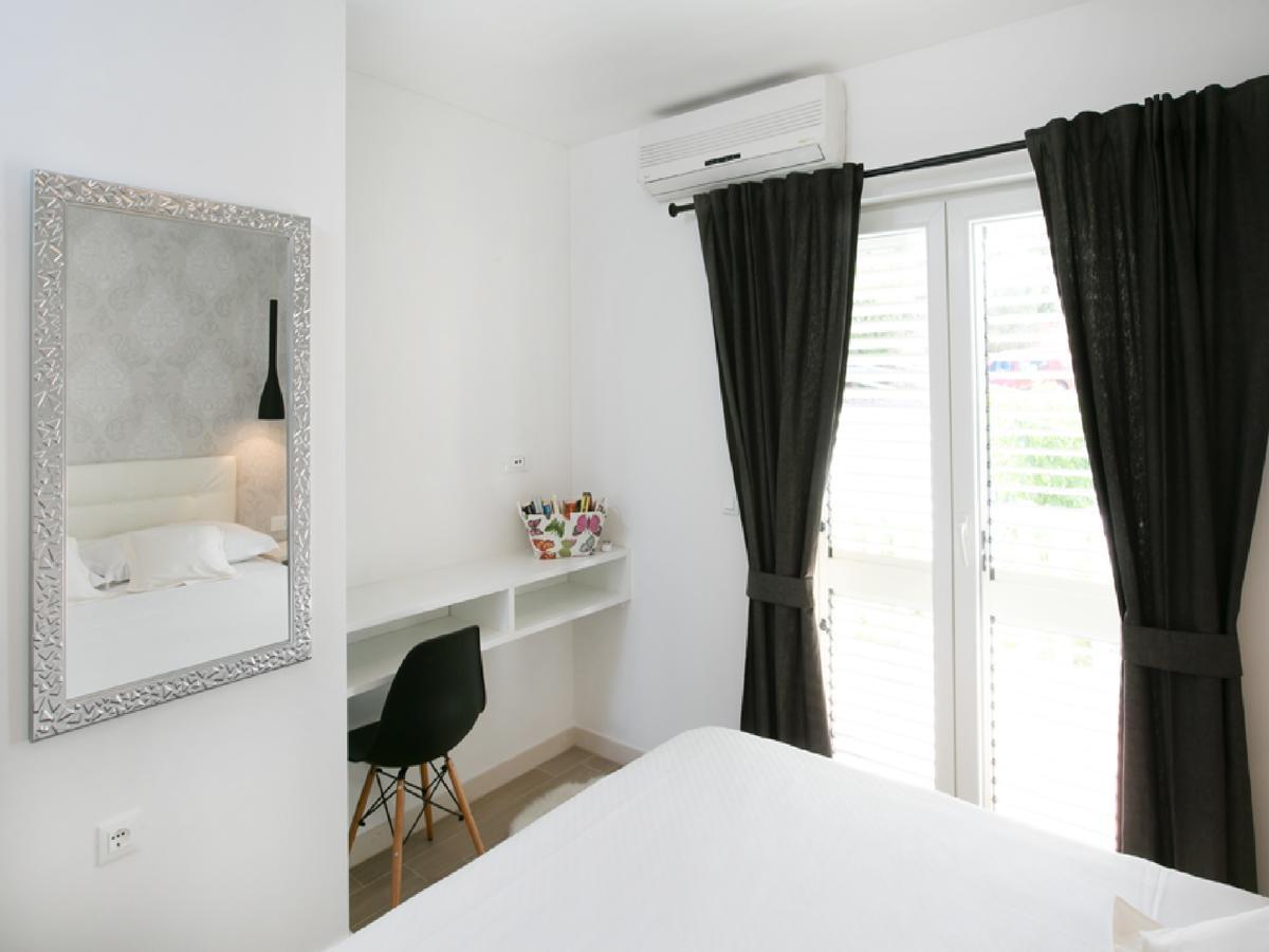 Apartments Carol Royal Cavtat Exterior photo