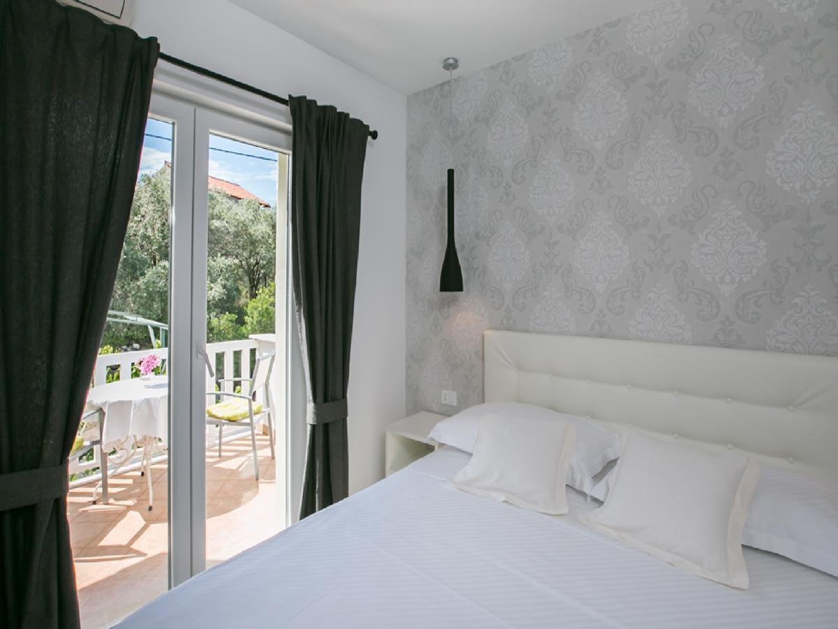 Apartments Carol Royal Cavtat Exterior photo