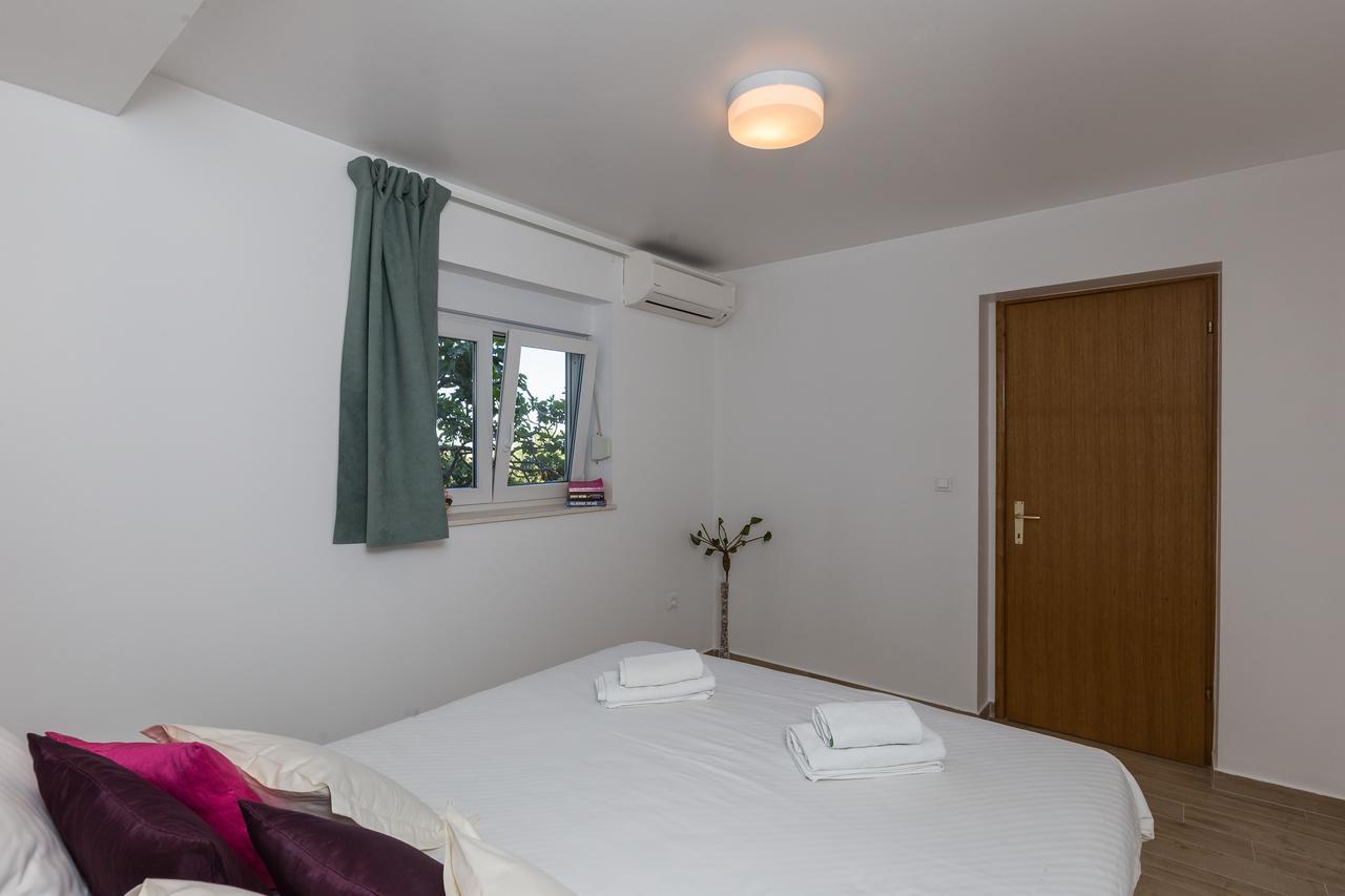 Apartments Carol Royal Cavtat Exterior photo